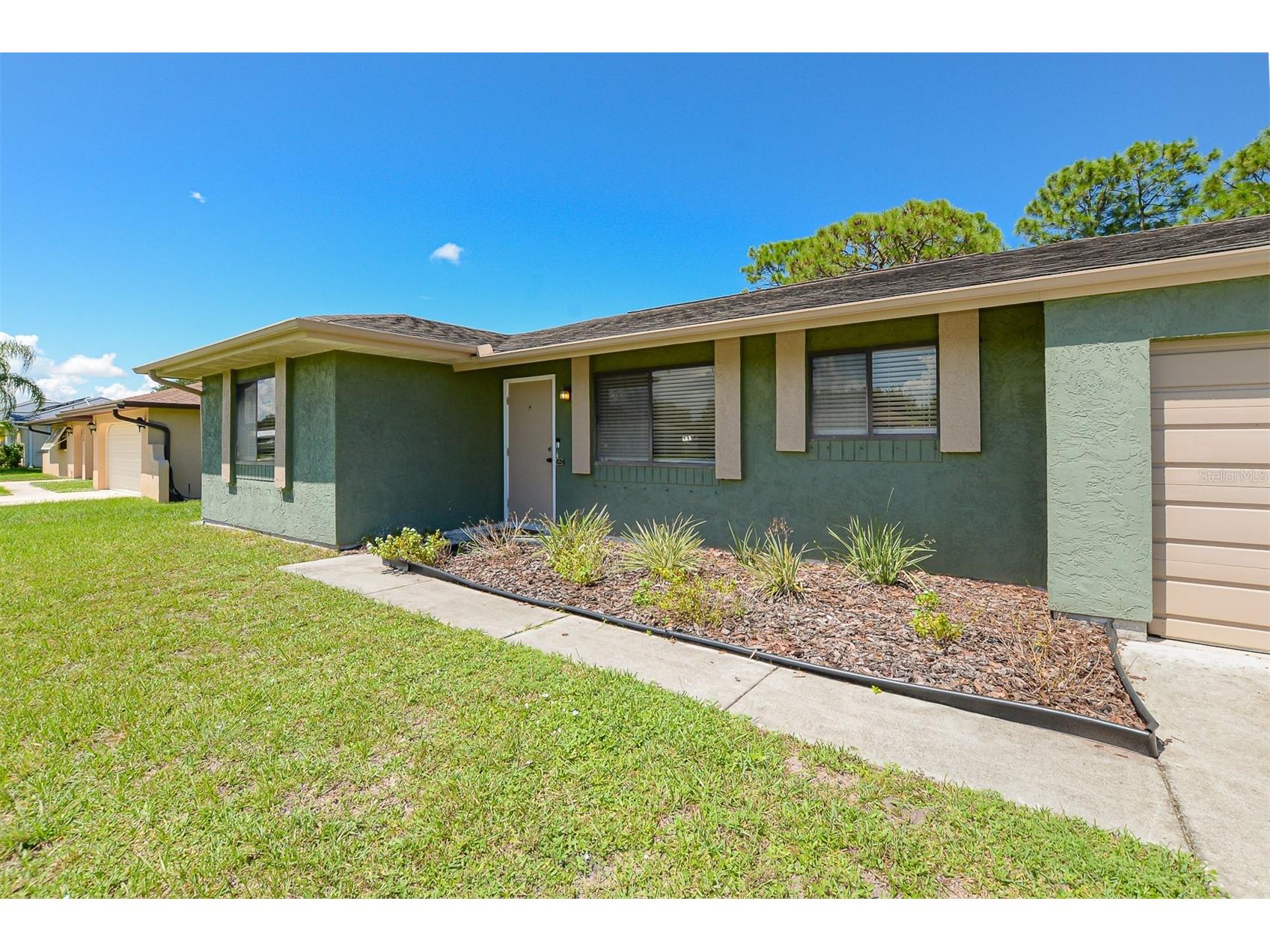 2565 SE Dogwood Avenue Port Saint Lucie FL 34952 O6344999 image4