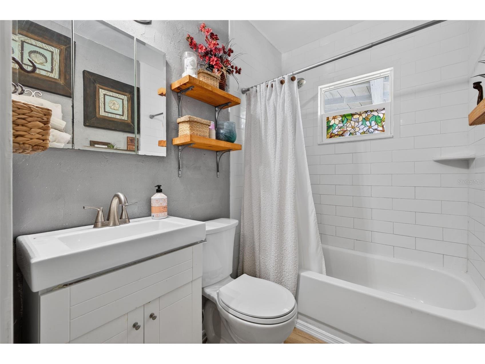 2566 14th Avenue N Saint Petersburg FL 33713 TB8486296 image16