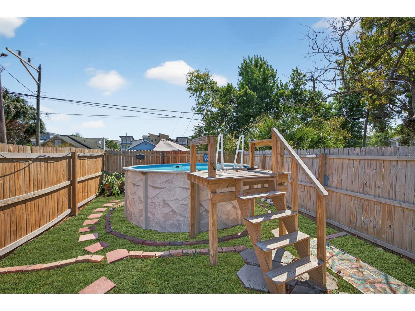 2566 14th Avenue N Saint Petersburg FL 33713 TB8486296 image23