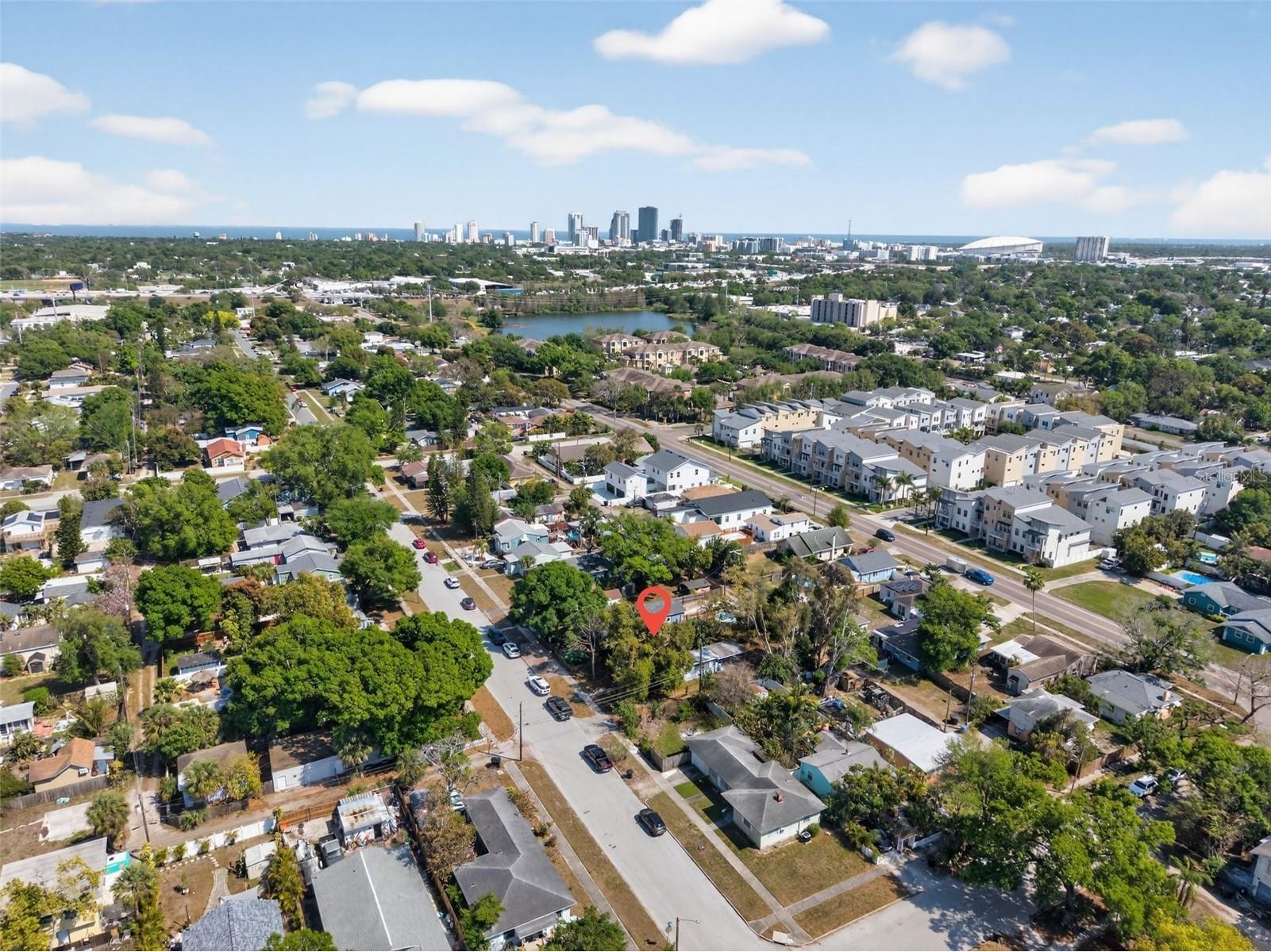 2566 14th Avenue N Saint Petersburg FL 33713 TB8486296 image30