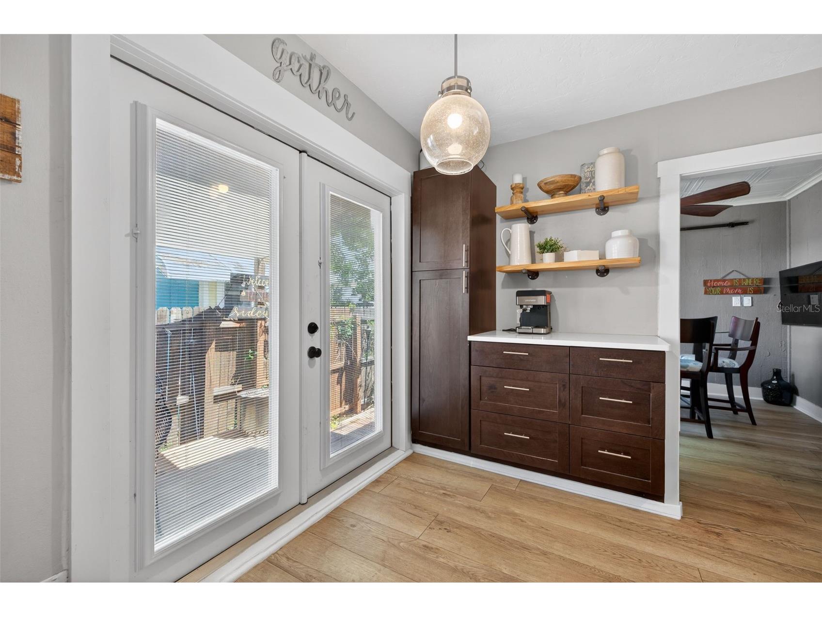 2566 14th Avenue N Saint Petersburg FL 33713 TB8486296 image9