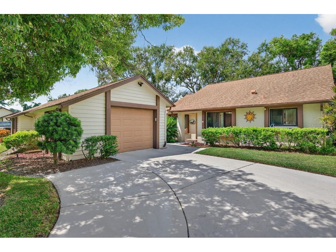 2566 Bay Berry Drive Clearwater FL 33763 TB8426531 image1