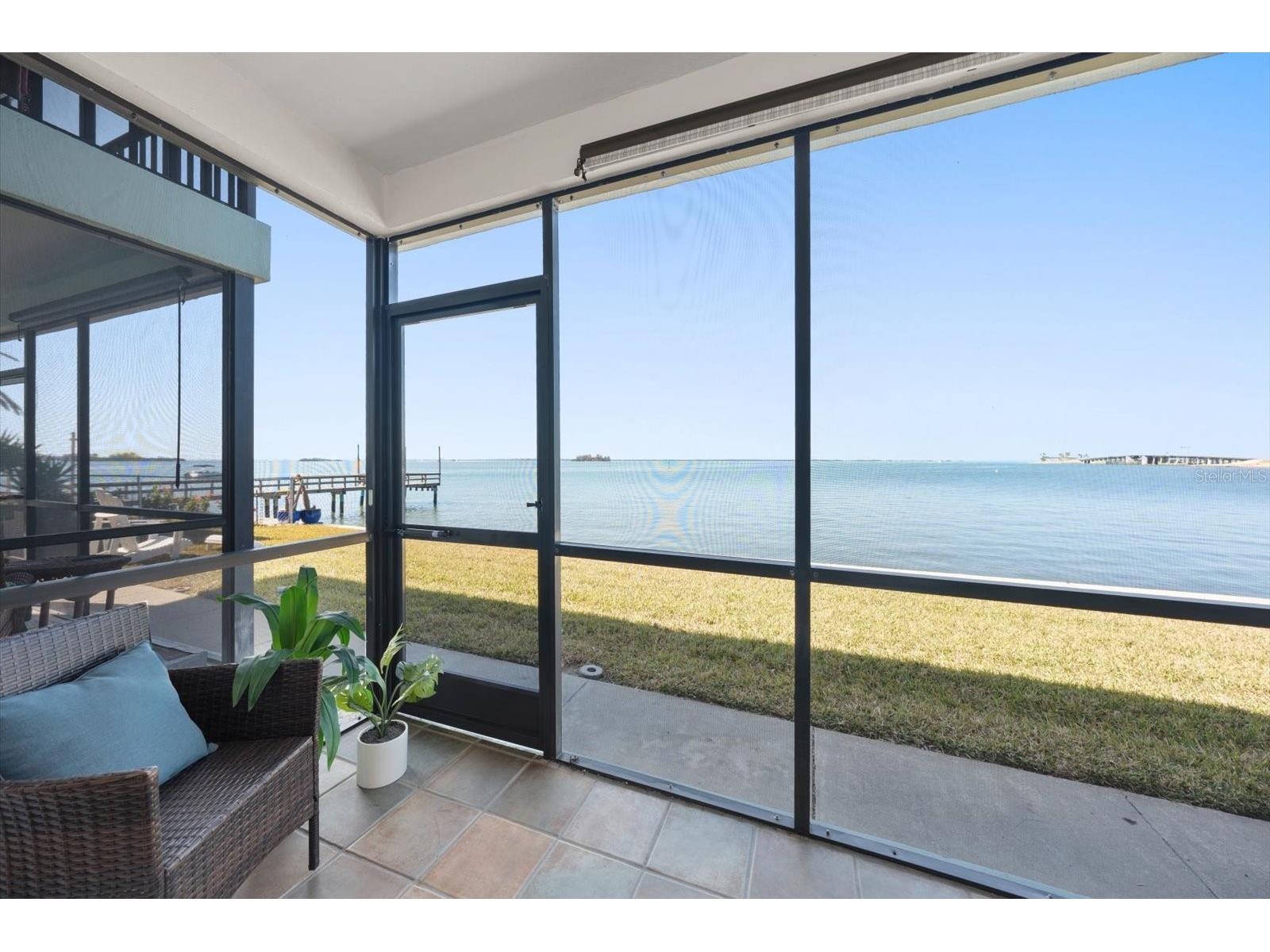 2566 Gary Circle #2 Dunedin FL 34698 TB8466907 image12