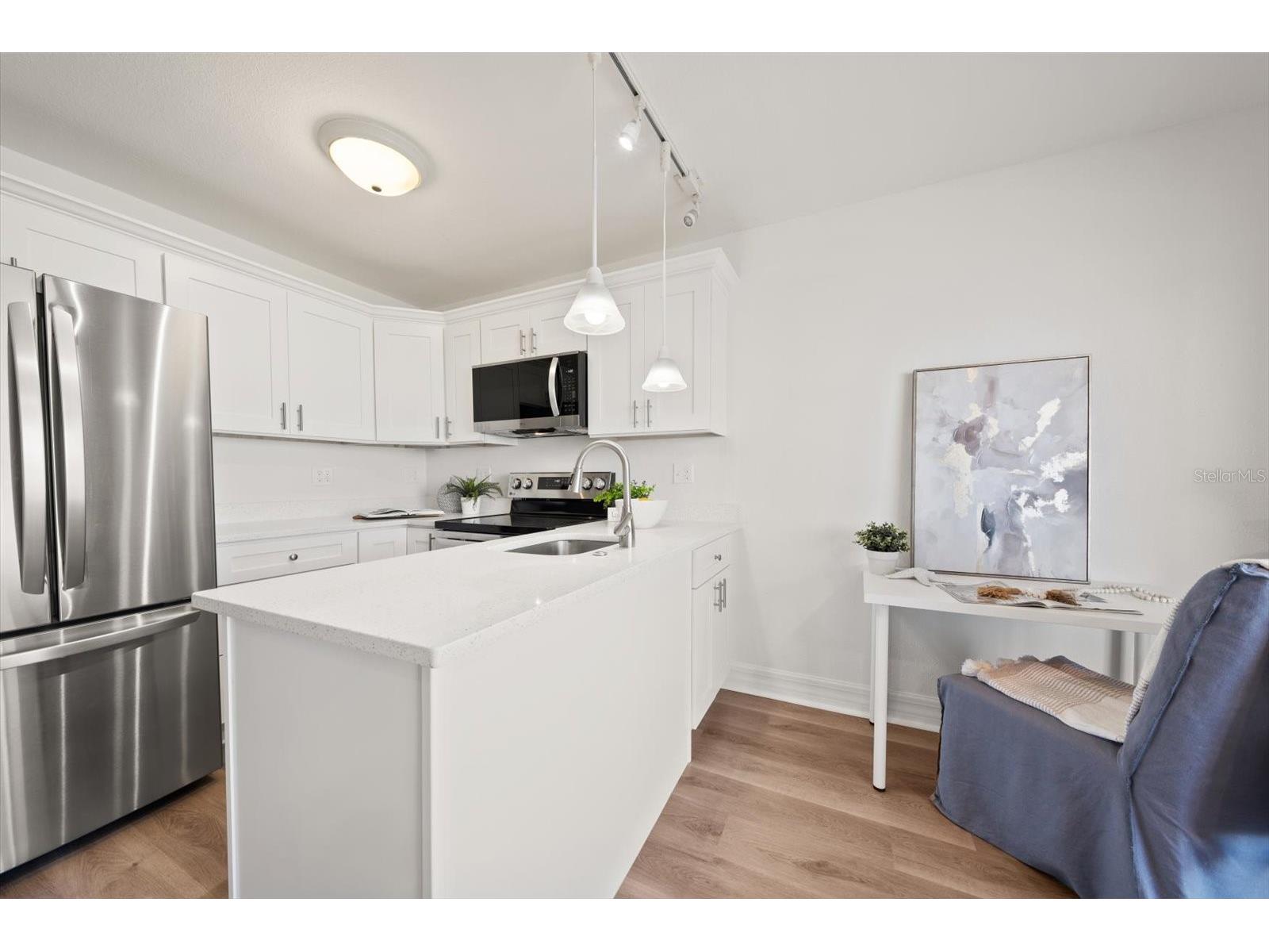 2566 Gary Circle #2 Dunedin FL 34698 TB8466907 image8