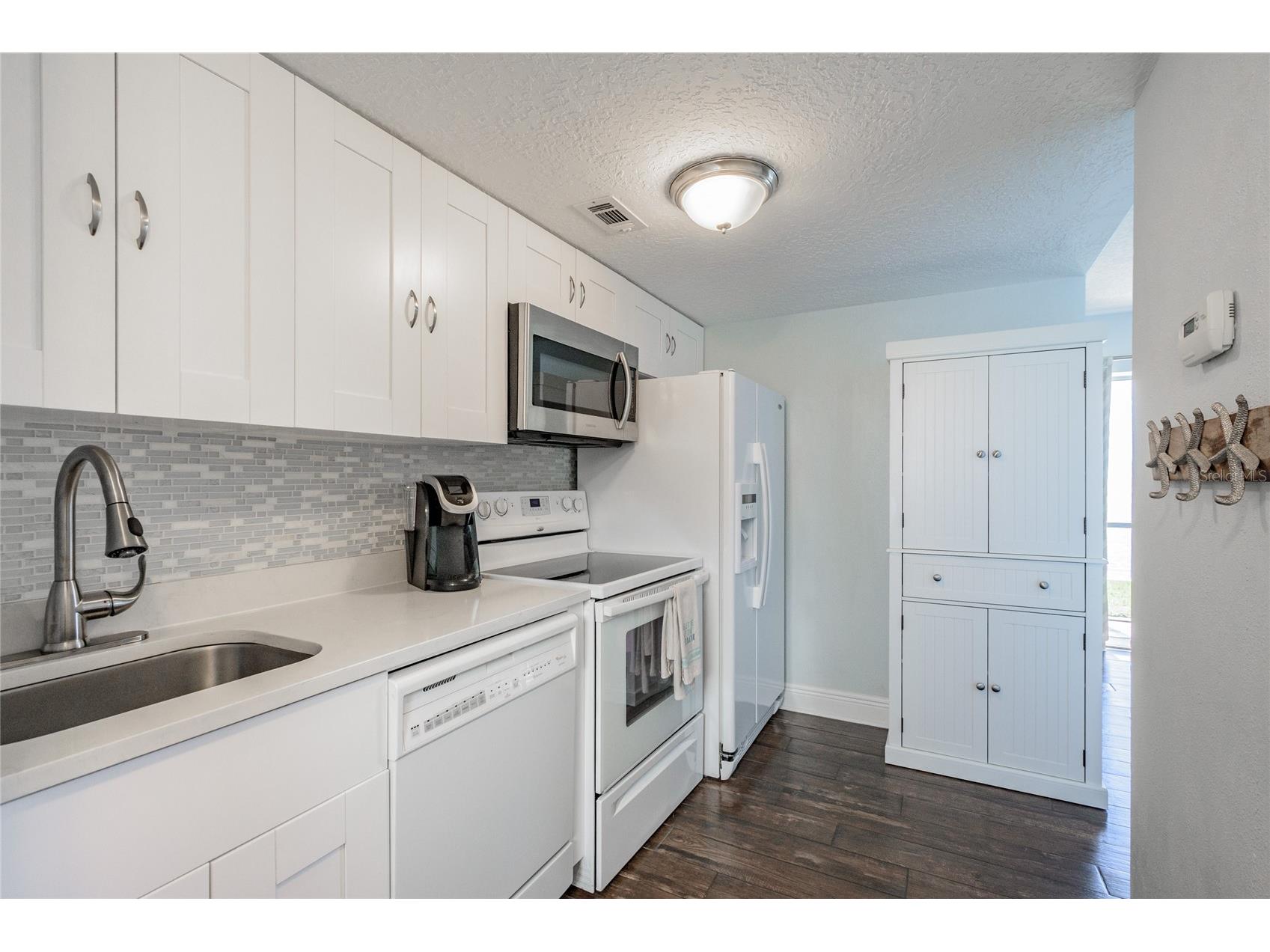 2566 Gary Circle #3 Dunedin FL 34698 TB8492959 image9