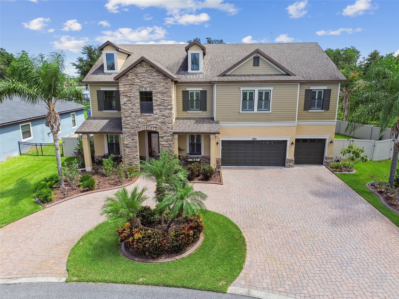 2566 Lake Manor Drive Land O Lakes FL 34639 - LAKE PADGETT TB8463399 image2