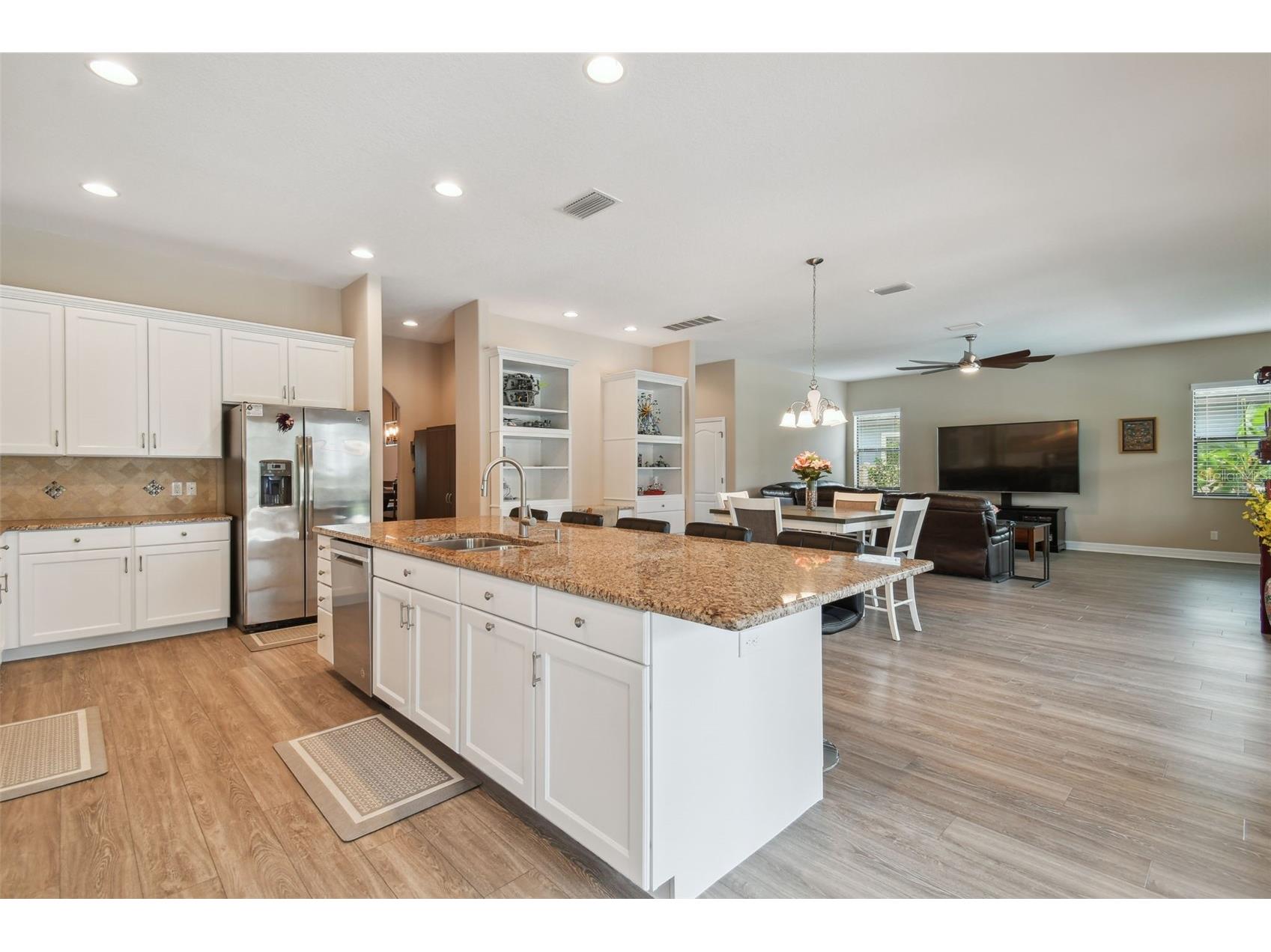 2566 Lake Manor Drive Land O Lakes FL 34639 - LAKE PADGETT TB8463399 image24