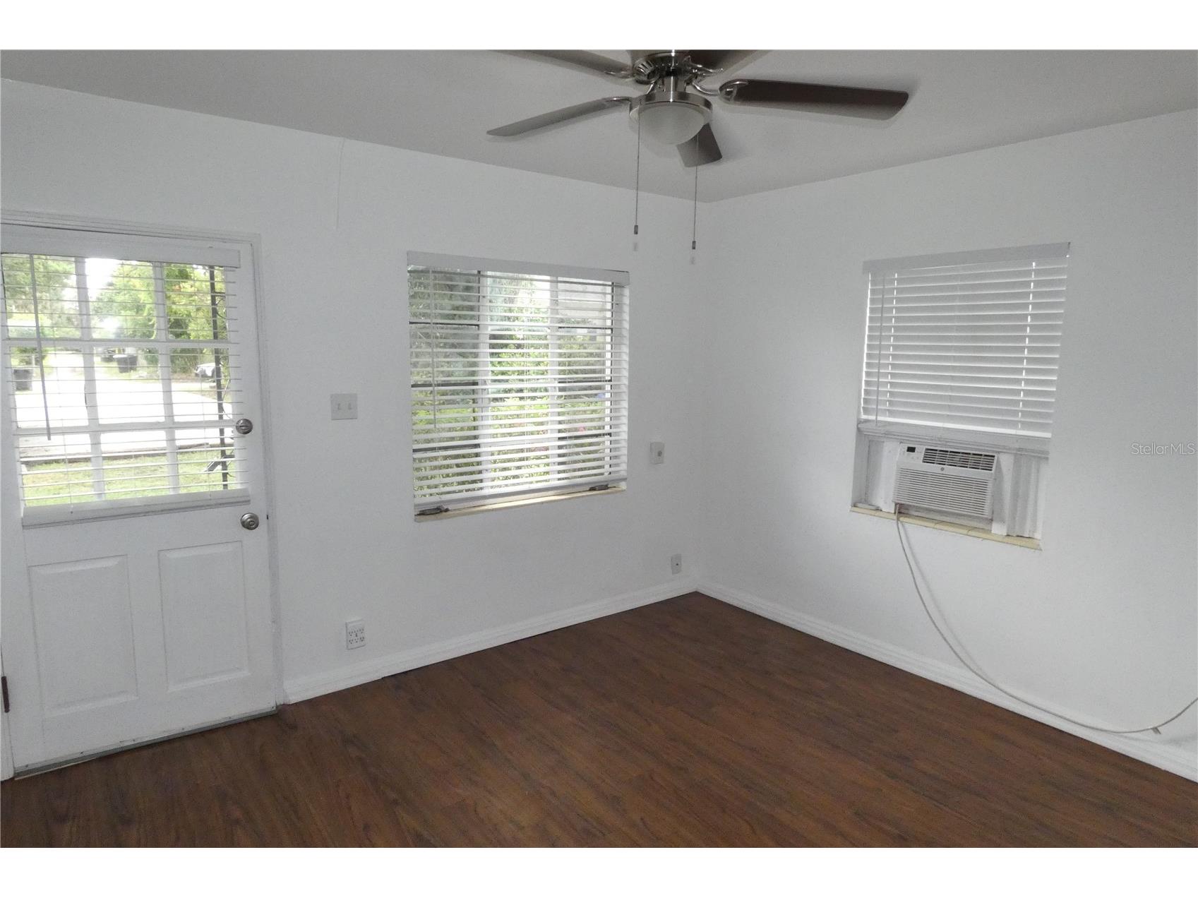 2567 15th Avenue N #2 Saint Petersburg FL 33713 TB8526306 image3