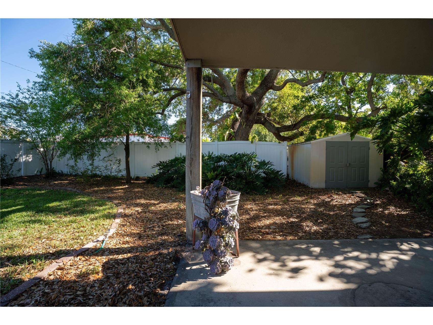 2567 Central Avenue Clearwater FL 33764 TB8482887 image39