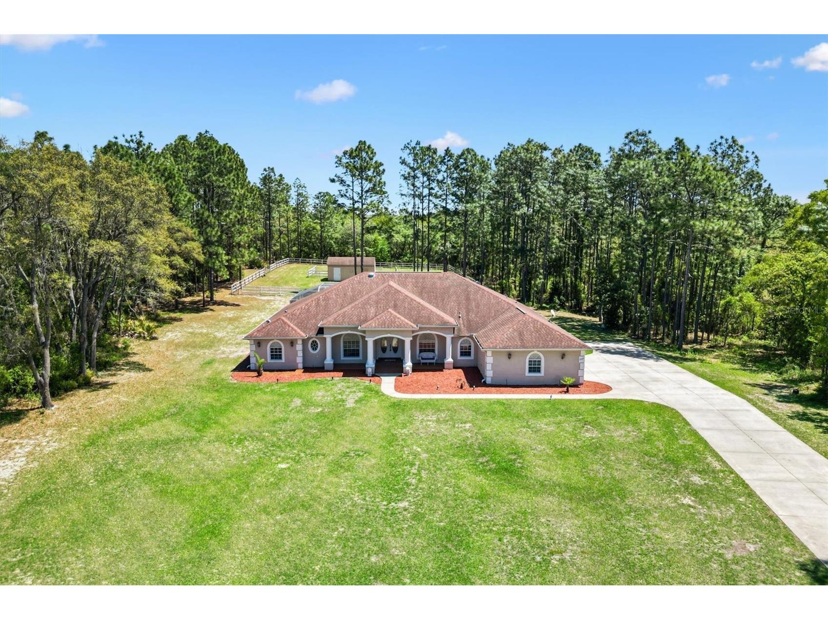 2567 N Stampede Drive Beverly Hills FL 34465 OM722691 image1