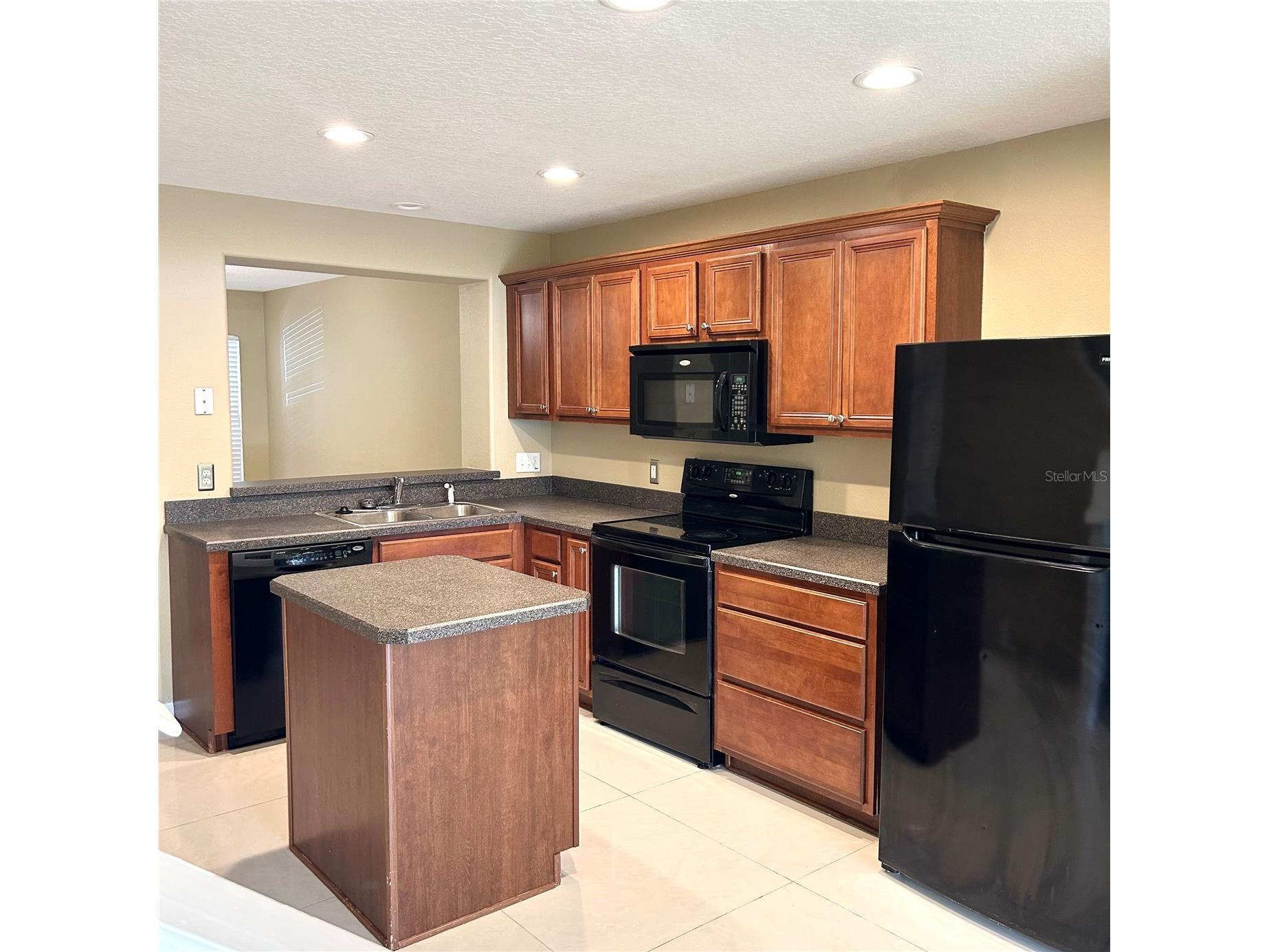 2568 Hidden Cove Lane Clearwater FL 33763 TB8530363 image8