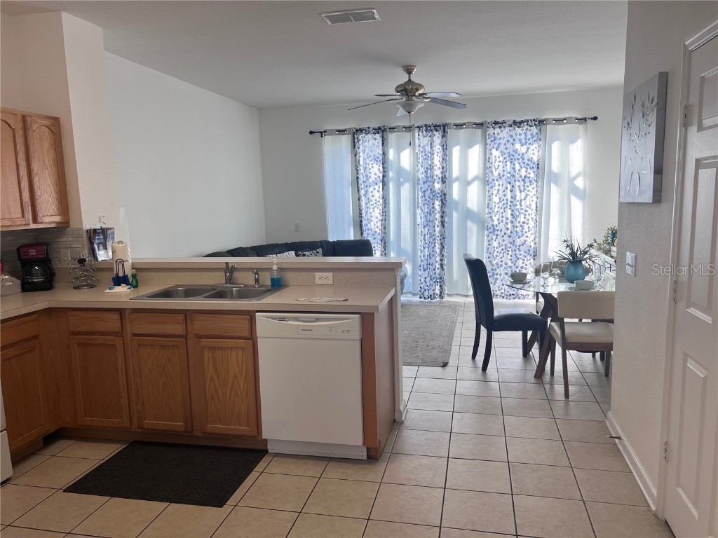 2568 Maneshaw Lane Kissimmee FL 34747 S5139565 image4