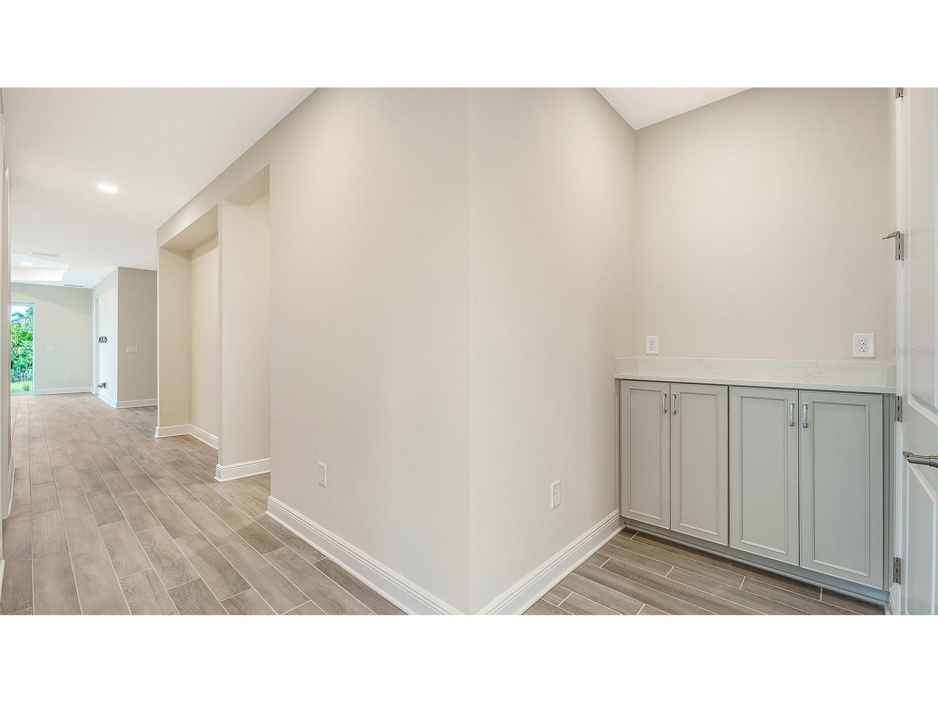 2569 Dasheen Place Sarasota FL 34240 A4694009 image21