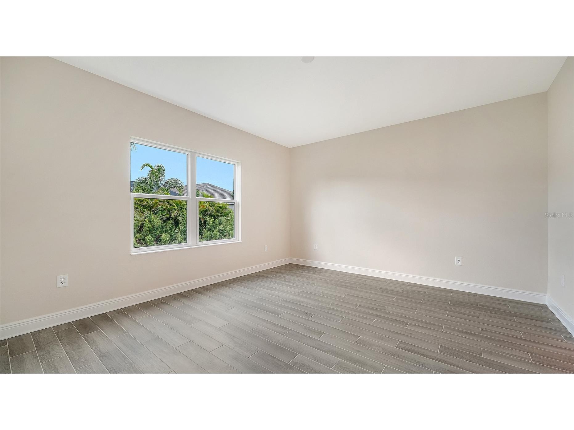 2569 Dasheen Place Sarasota FL 34240 A4694009 image24