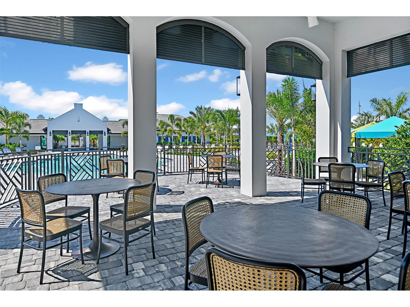 2569 Dasheen Place Sarasota FL 34240 A4694009 image45