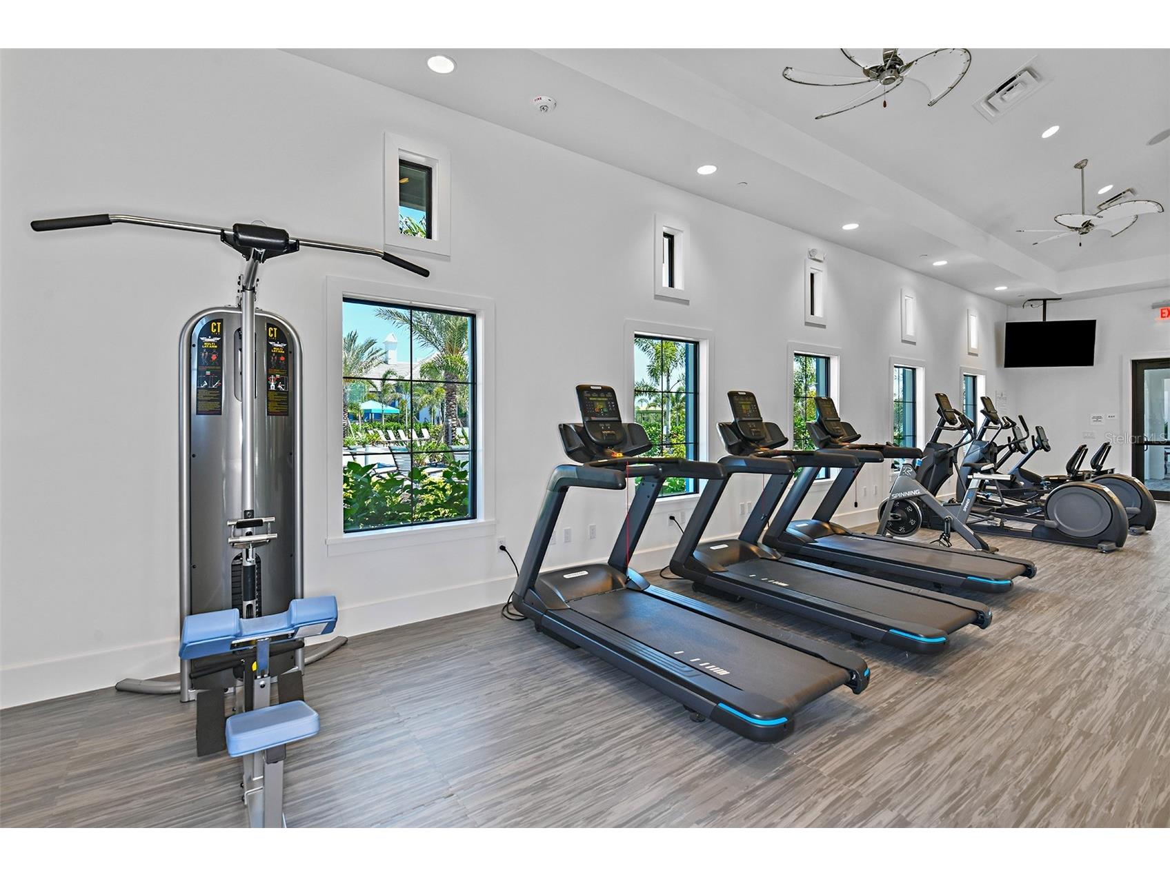 2569 Dasheen Place Sarasota FL 34240 A4694009 image47