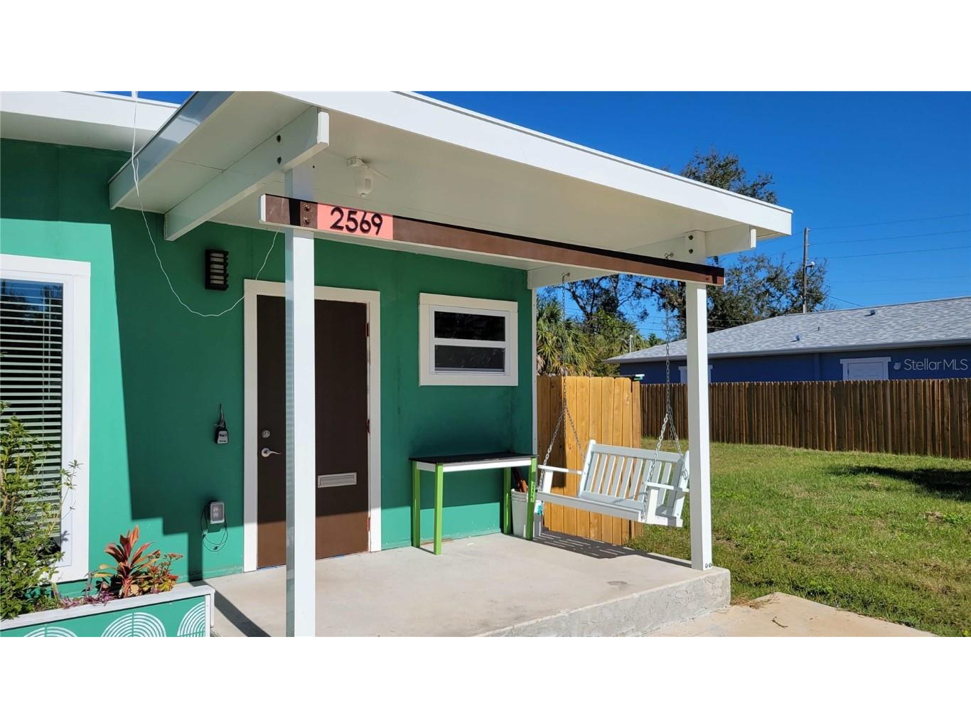 2569 Langdon Avenue S Saint Petersburg FL 33712 U8249035 image1