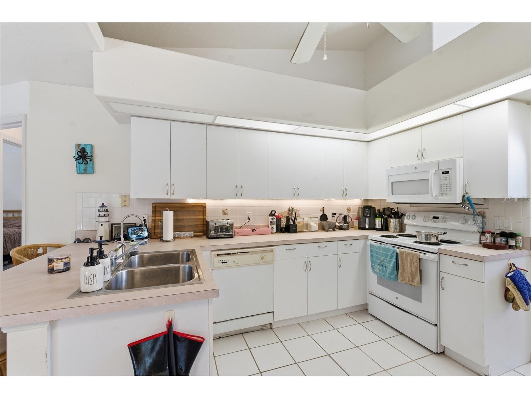 257 Broadmoor Lane Rotonda West FL 33947 TB8503959 image28