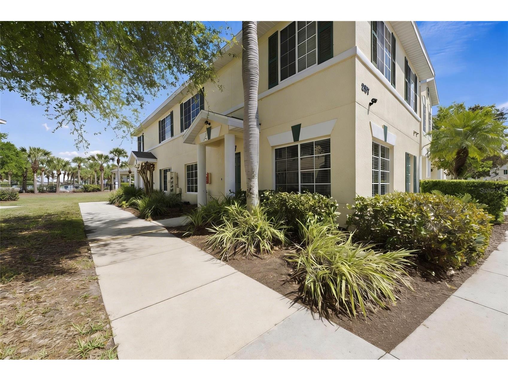 257 Cape Harbour Loop #101 Bradenton FL 34212 A4688502 image1