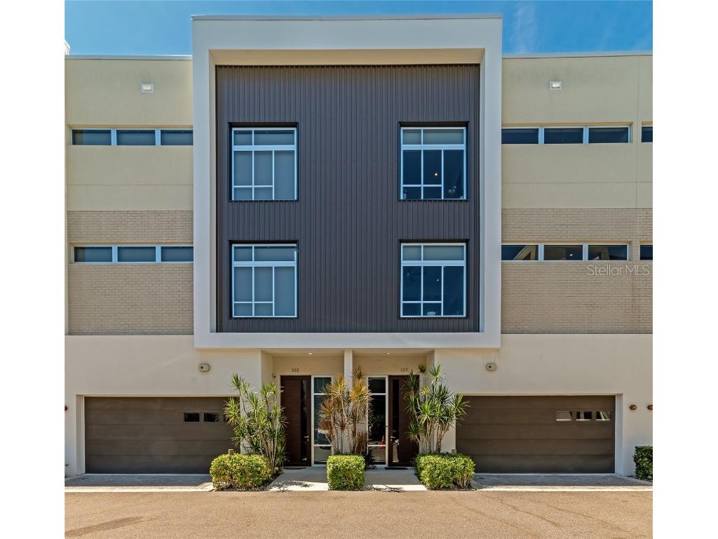 257 Cosmopolitan Court Sarasota FL 34236 A4566936 image1