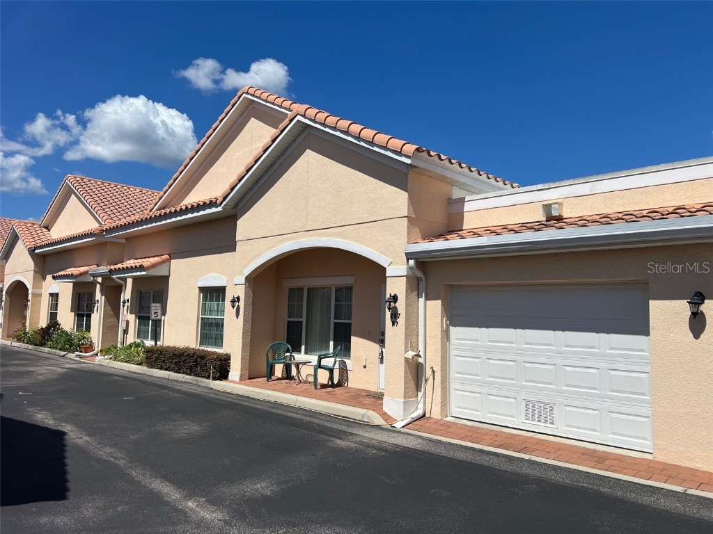 257 David Walker Drive #F7 Tavares FL 32778 O6224965 image1