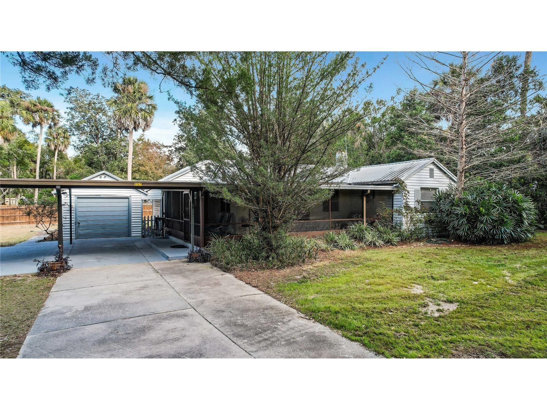 257 Desoto Avenue De Leon Springs FL 32130 O6376352 image1