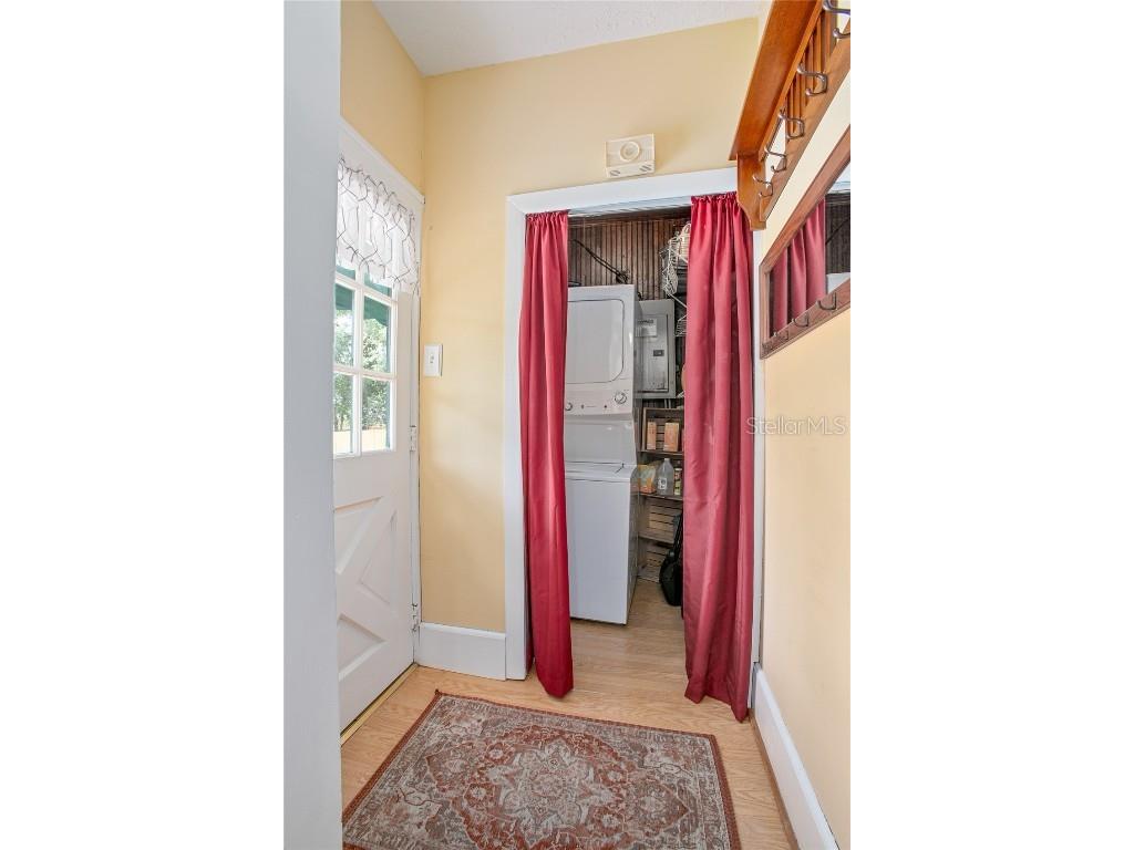 257 Huntington Drive Deland FL 32724 V4942507 image15