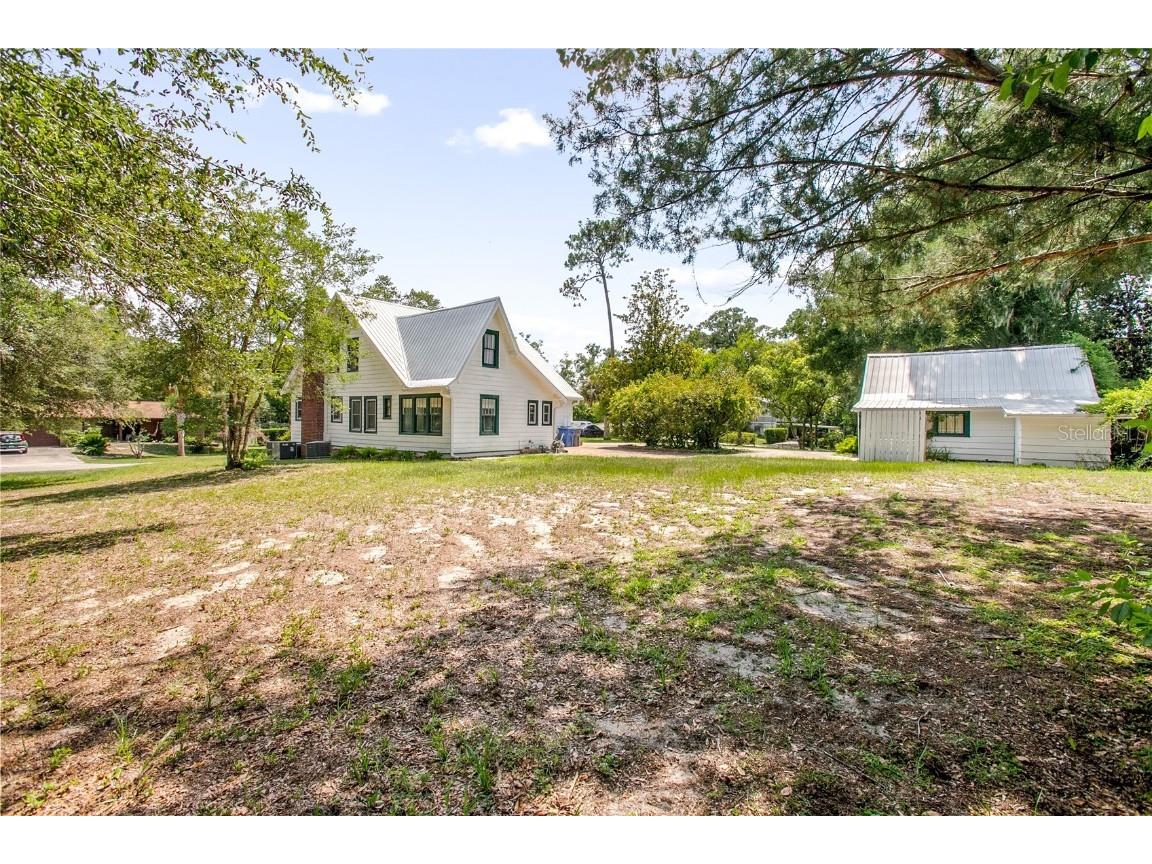 257 Huntington Drive Deland FL 32724 V4942507 image2