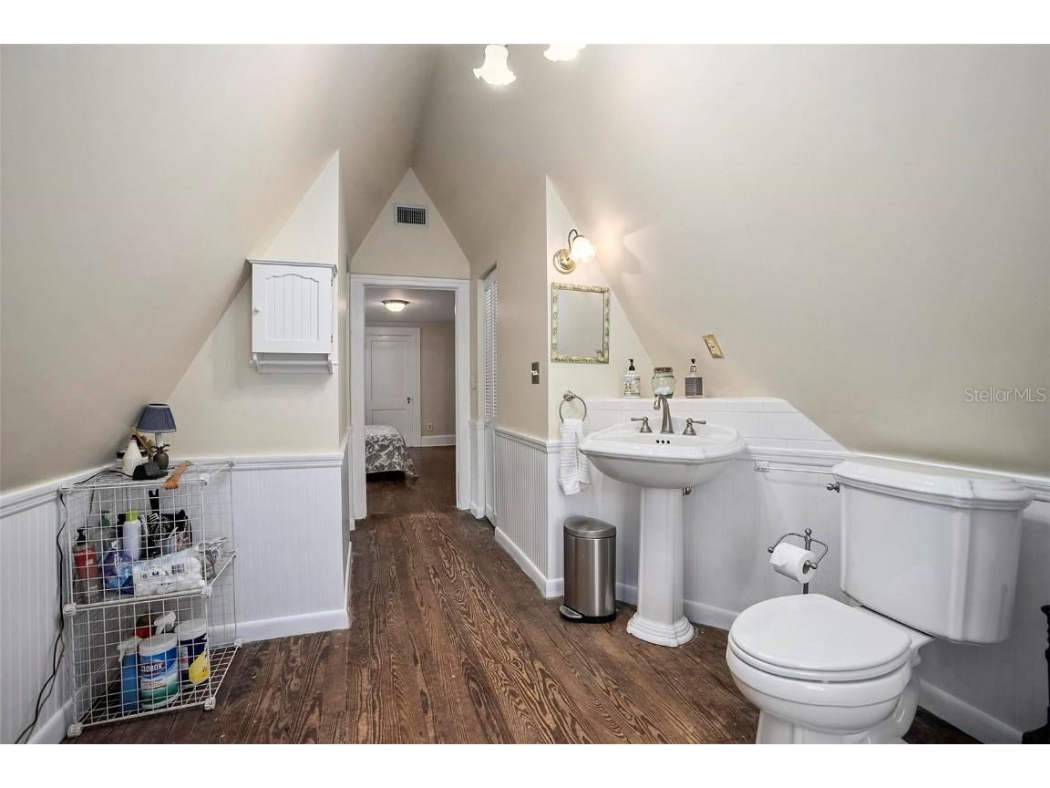 257 Huntington Drive Deland FL 32724 V4942507 image36