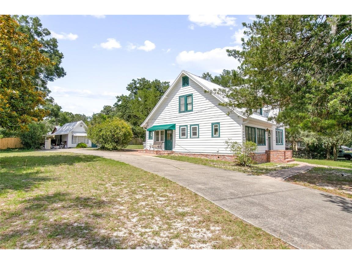 257 Huntington Drive Deland FL 32724 V4942507 image44