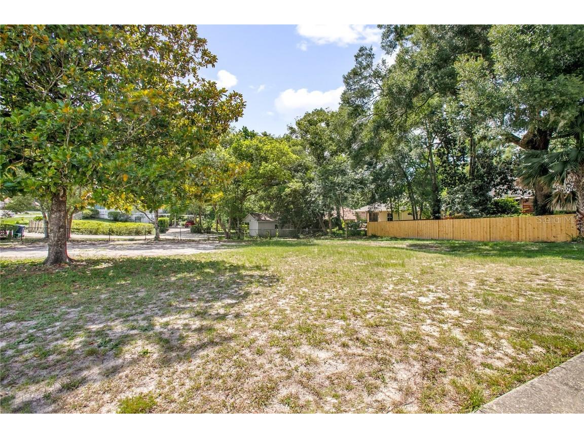 257 Huntington Drive Deland FL 32724 V4942507 image48