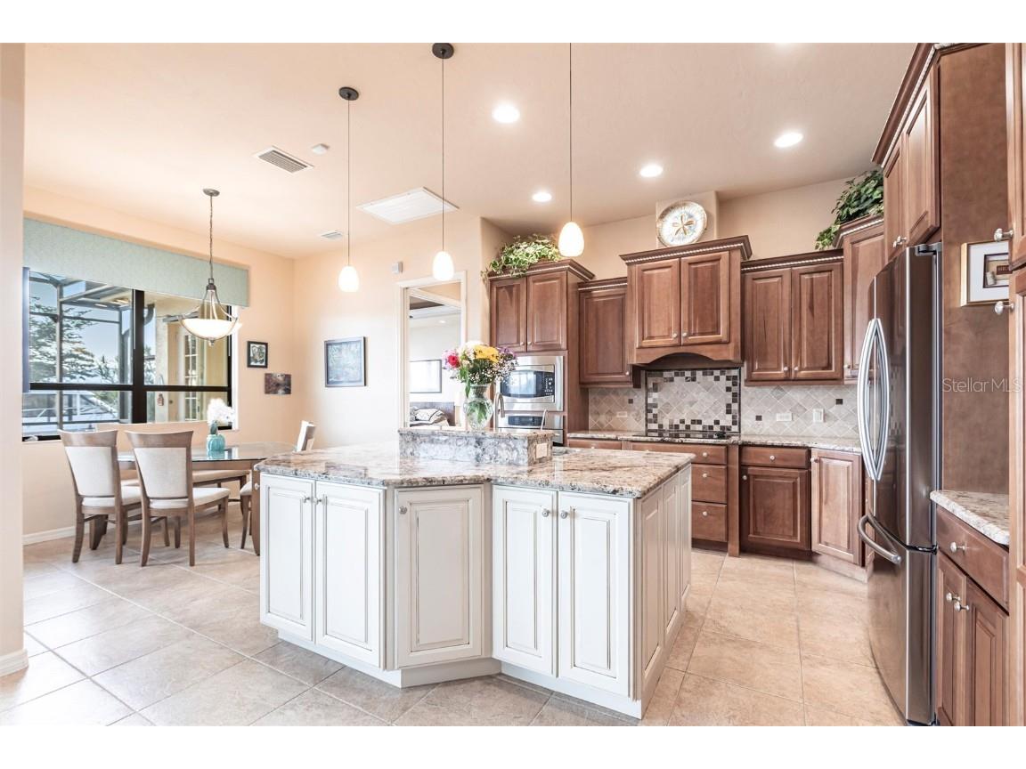 257 Lido Drive Punta Gorda FL 33950 C7517416 image6