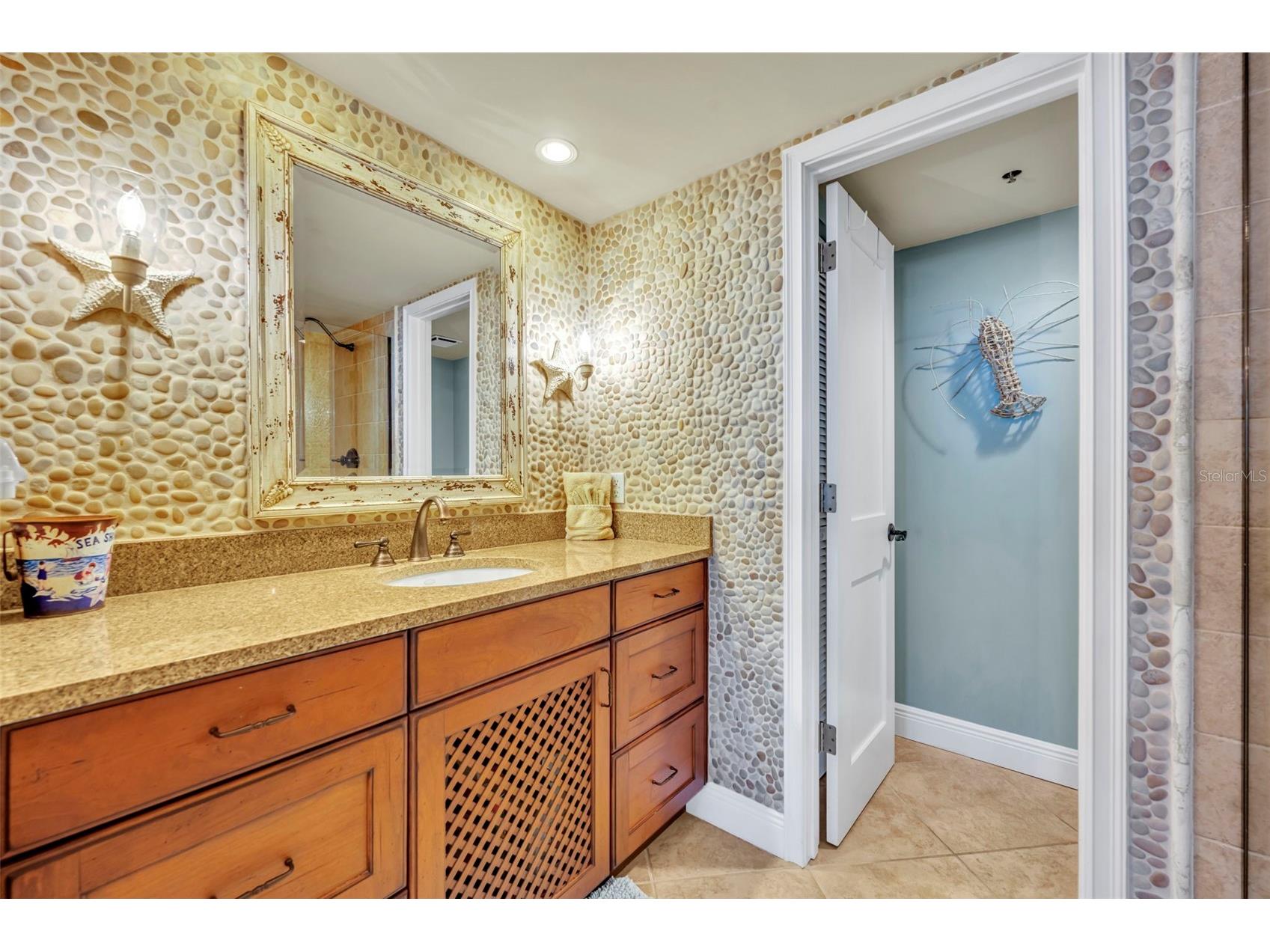 257 Minorca Beach Way #406 New Smyrna Beach FL 32169 - ATLANTIC OCEAN INTERCOASTAL O6400449 image21