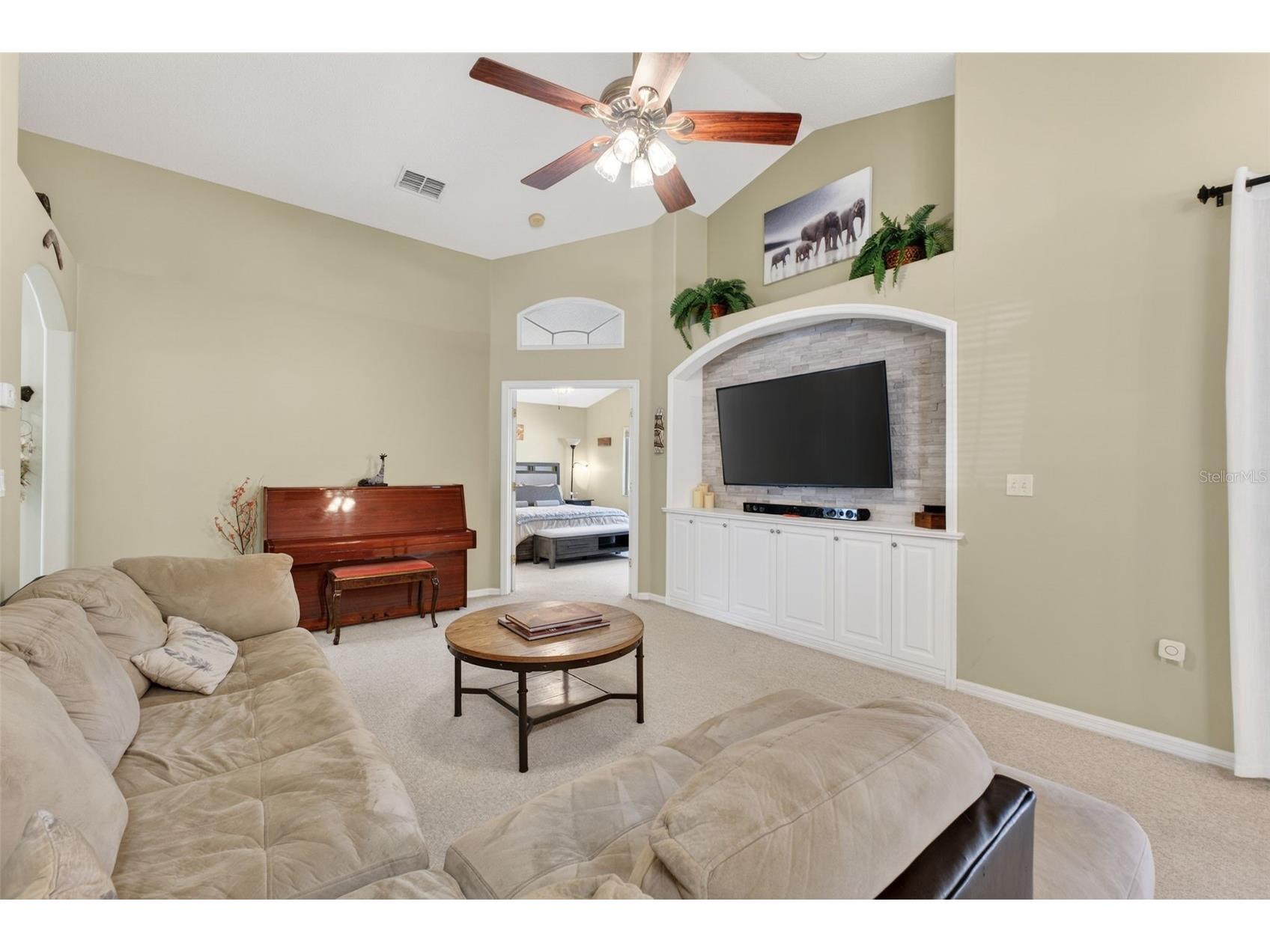 257 Oak Chase Place Davenport FL 33896 O6387177 image7