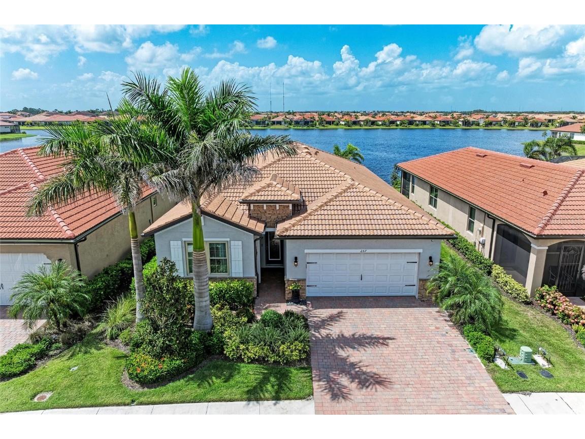 257 Soliera Street Nokomis FL 34275 A4660178 image1