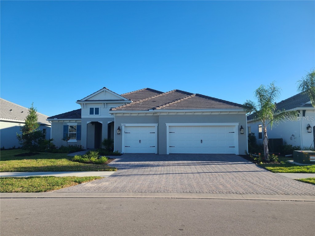 2570 Paradise Plum Drive Sarasota FL 34240 J969292 image1