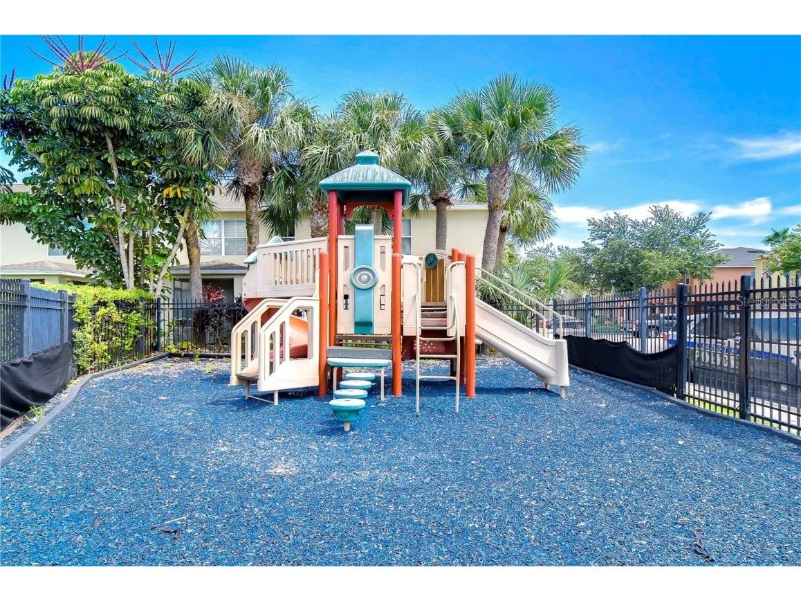 2570 Sea Wind Way Clearwater FL 33763 TB8402273 image17