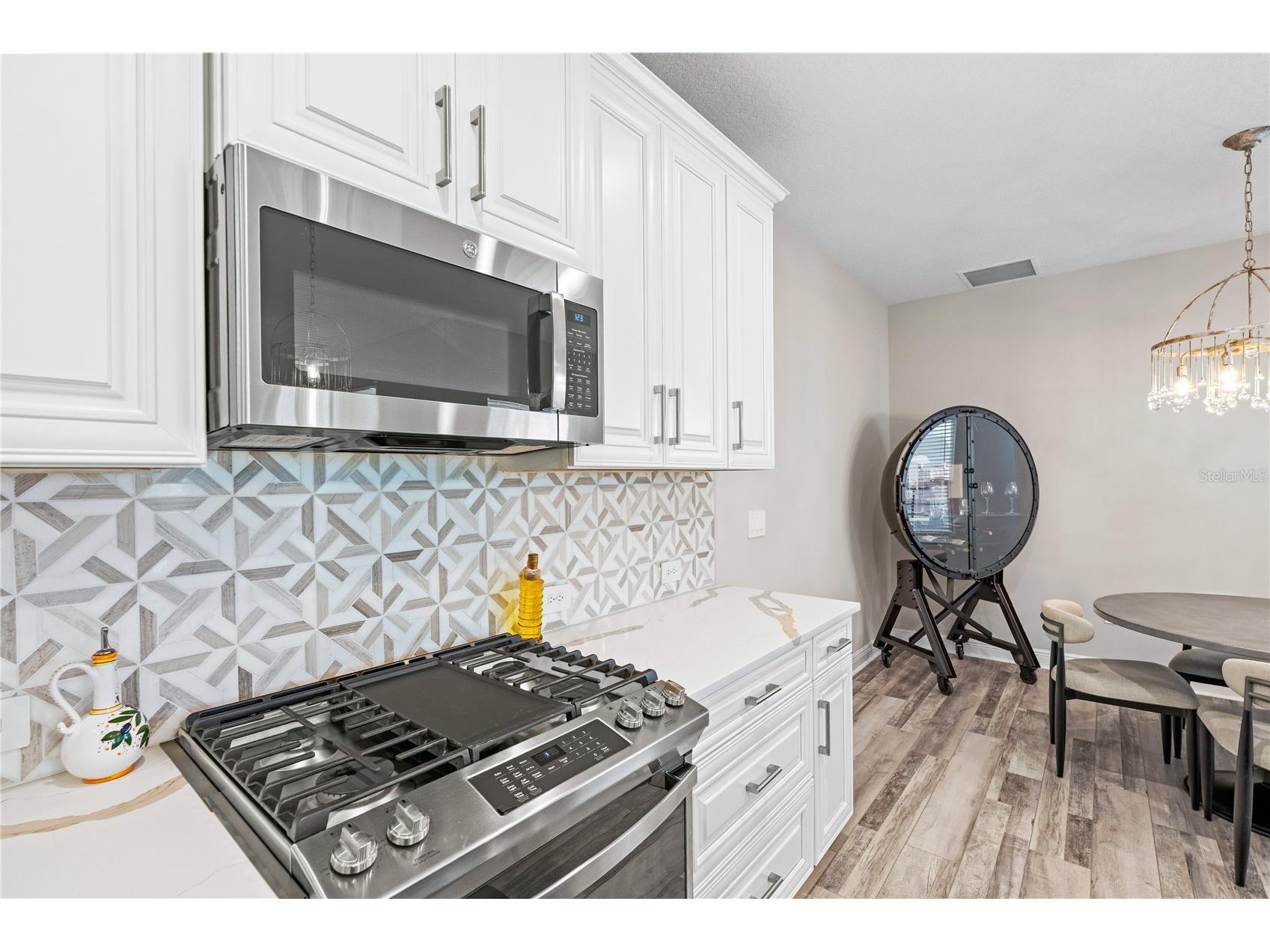 2570 Wild Cherry Path Sarasota FL 34240 A4694710 image25