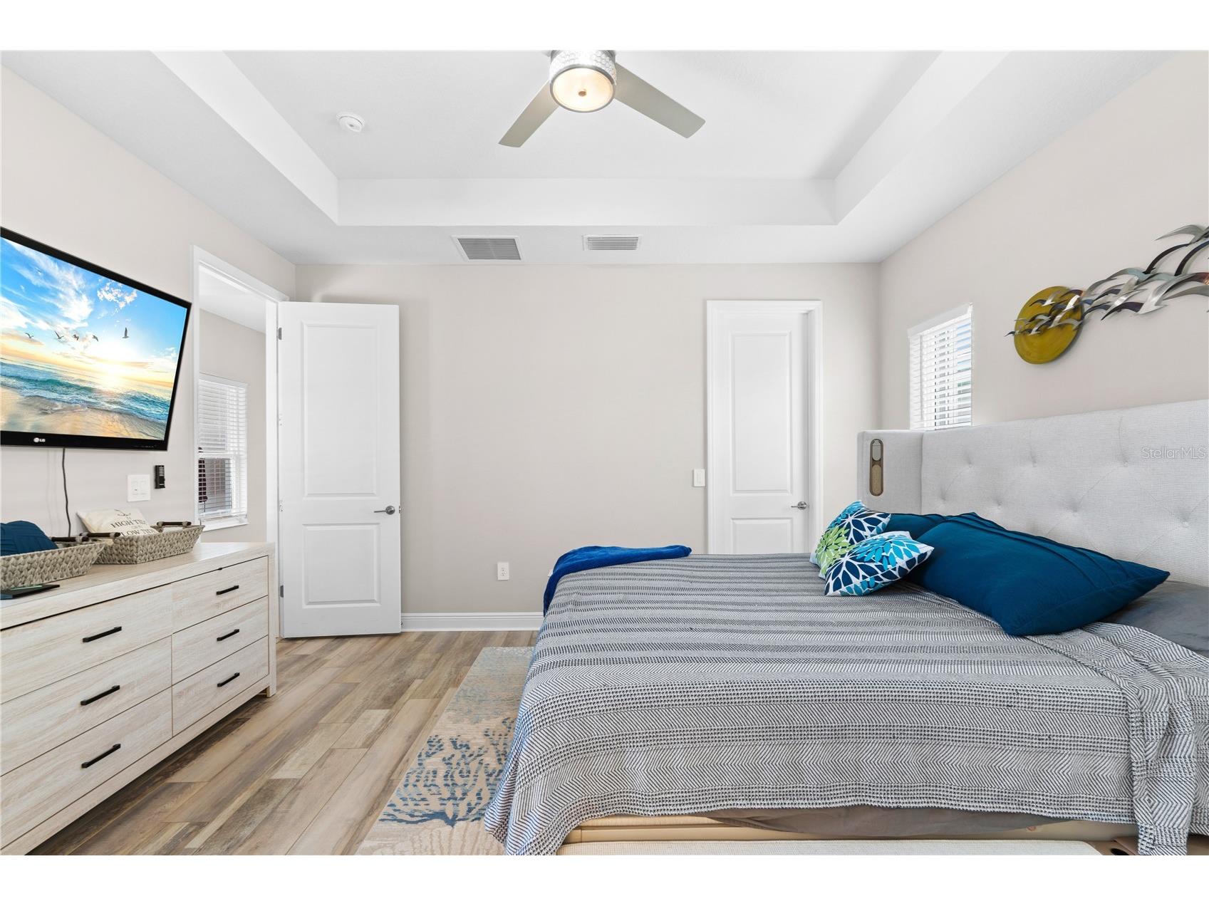2570 Wild Cherry Path Sarasota FL 34240 A4694710 image41