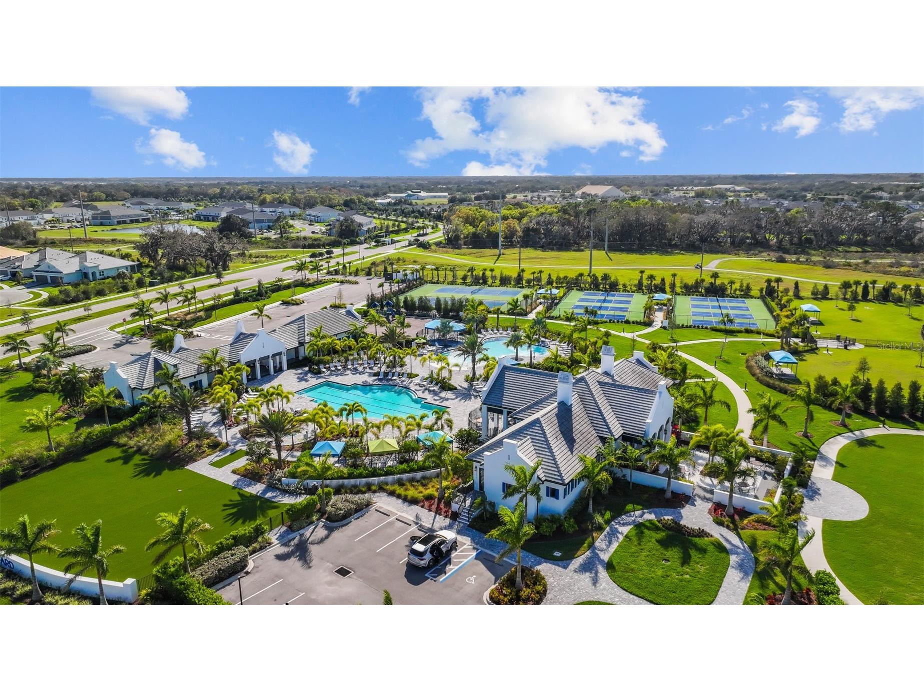 2570 Wild Cherry Path Sarasota FL 34240 A4694710 image84