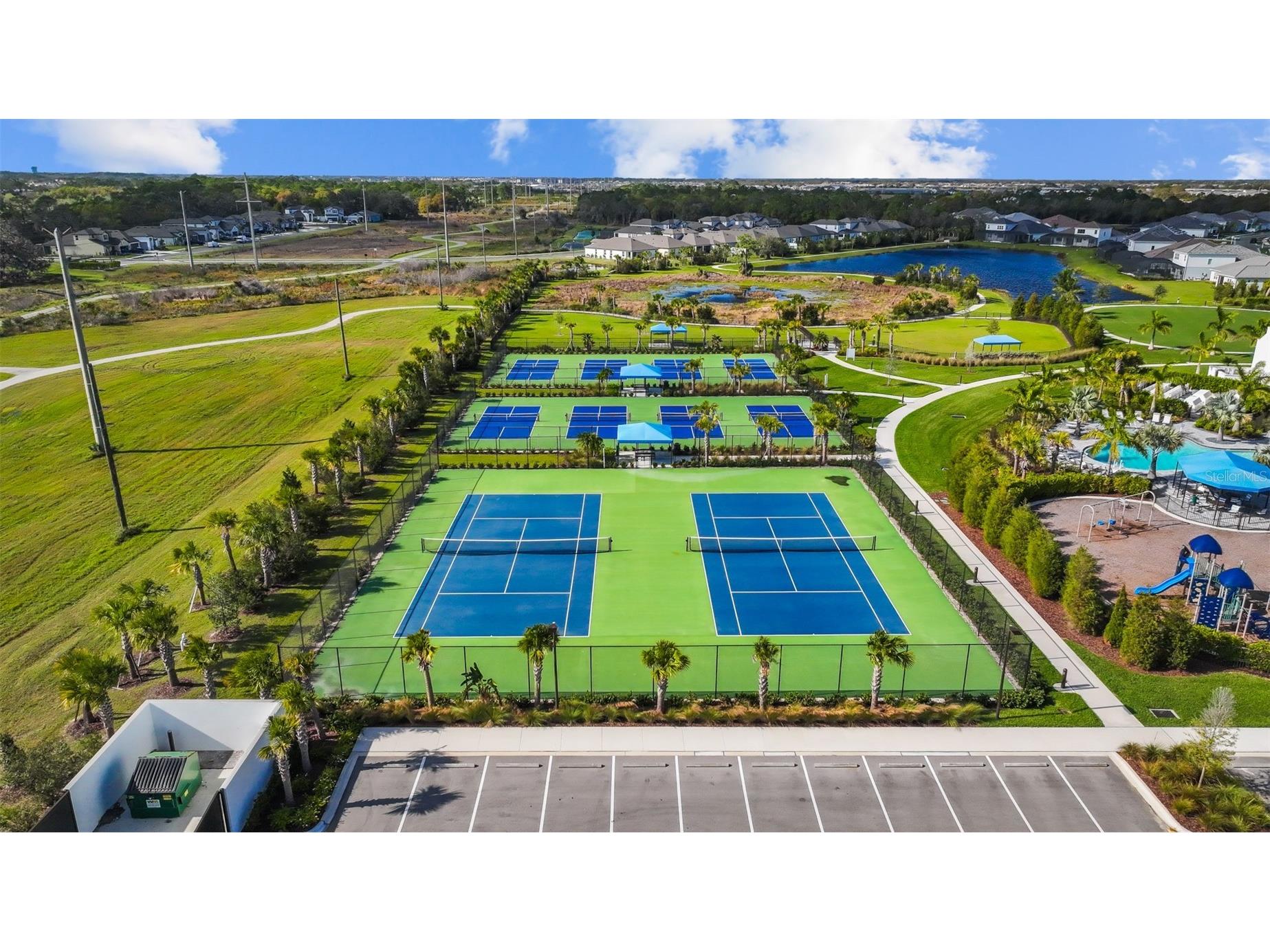 2570 Wild Cherry Path Sarasota FL 34240 A4694710 image87