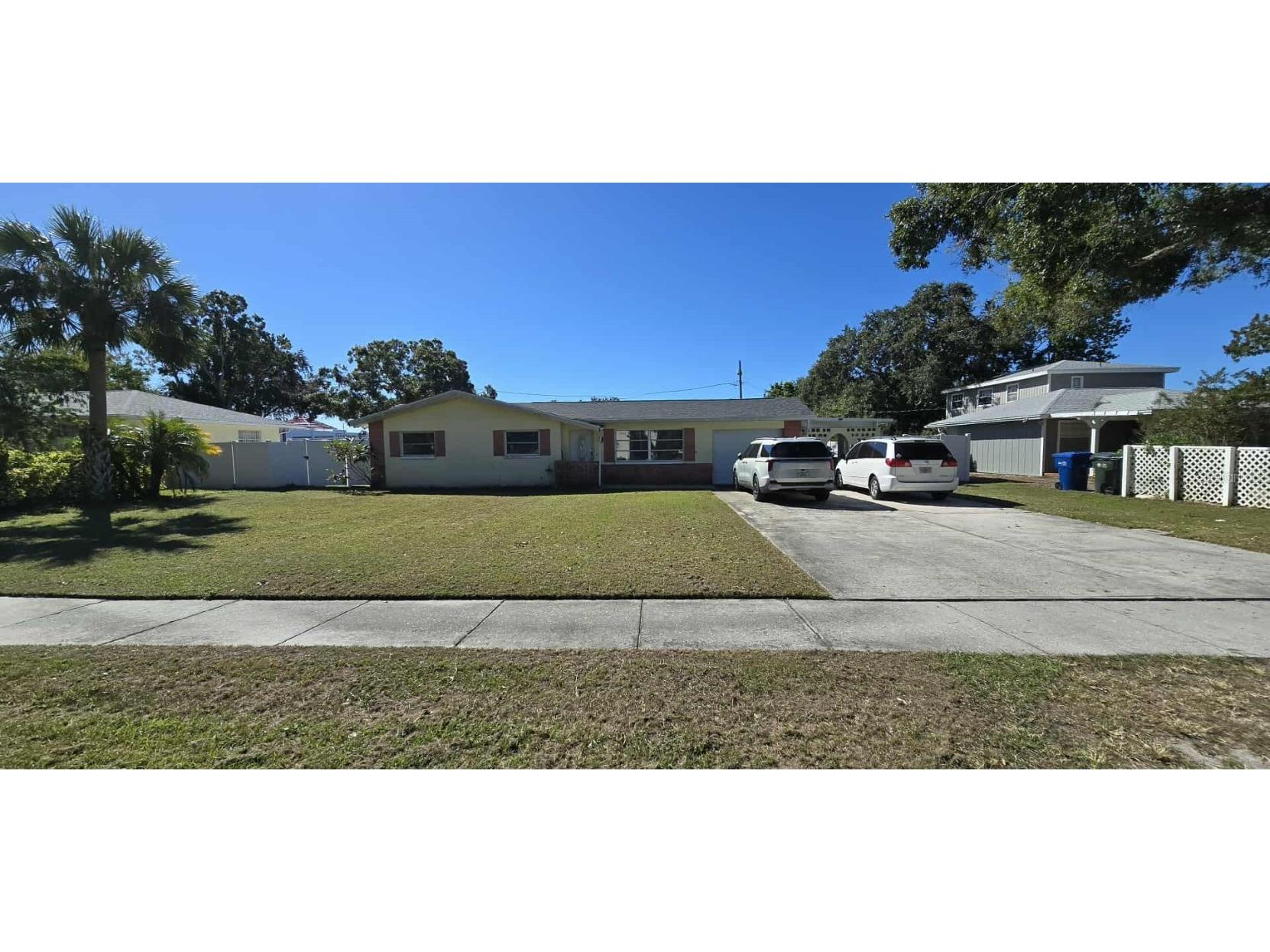 2571 Central Avenue Clearwater FL 33764 TB8441449 image1