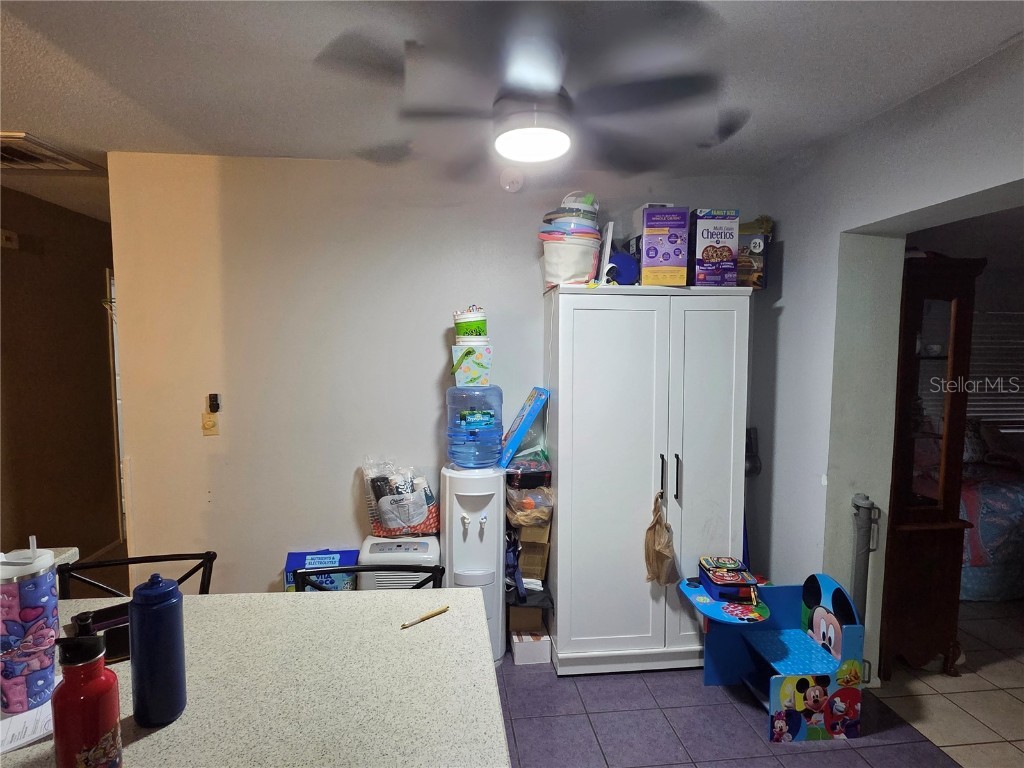 2571 Central Avenue Clearwater FL 33764 TB8441449 image9