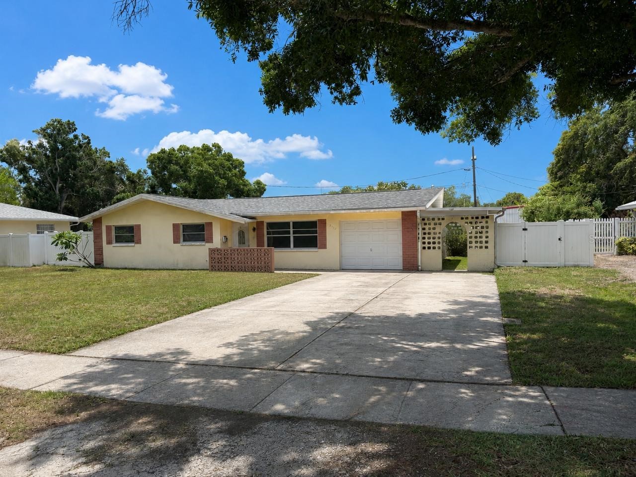 2571 Central Avenue Clearwater FL 33764 TB8523978 image2