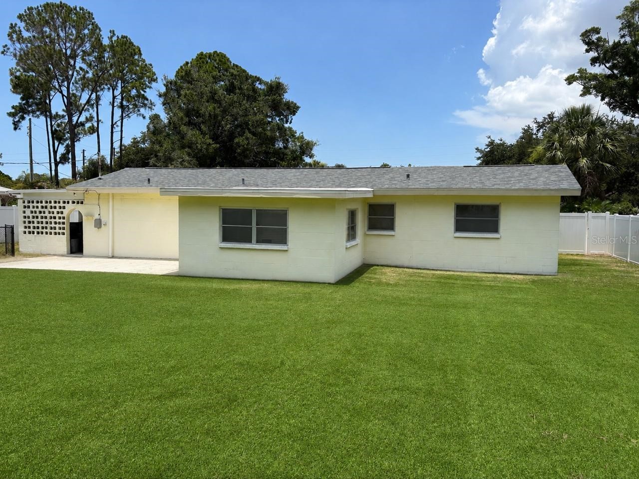 2571 Central Avenue Clearwater FL 33764 TB8523978 image23