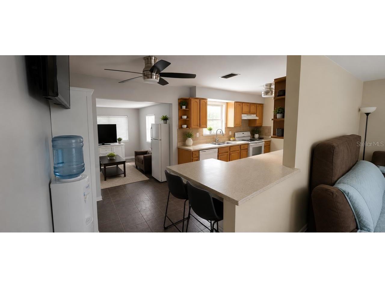 2571 Central Avenue Clearwater FL 33764 TB8523978 image6