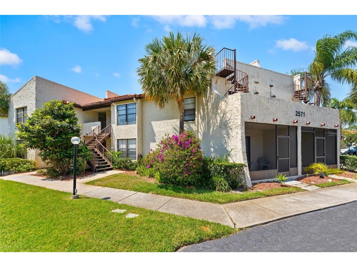 2571 Cyprus Dr #101 Palm Harbor FL 34684 - LAKE TARPON U8239618 image1