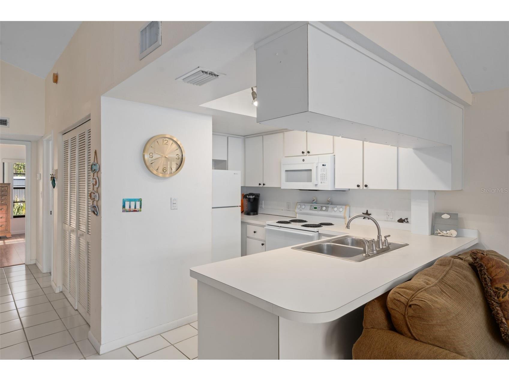 2571 Cyprus Drive #1-201 Palm Harbor FL 34684 - LAKE TARPON CANAL TB8509000 image13