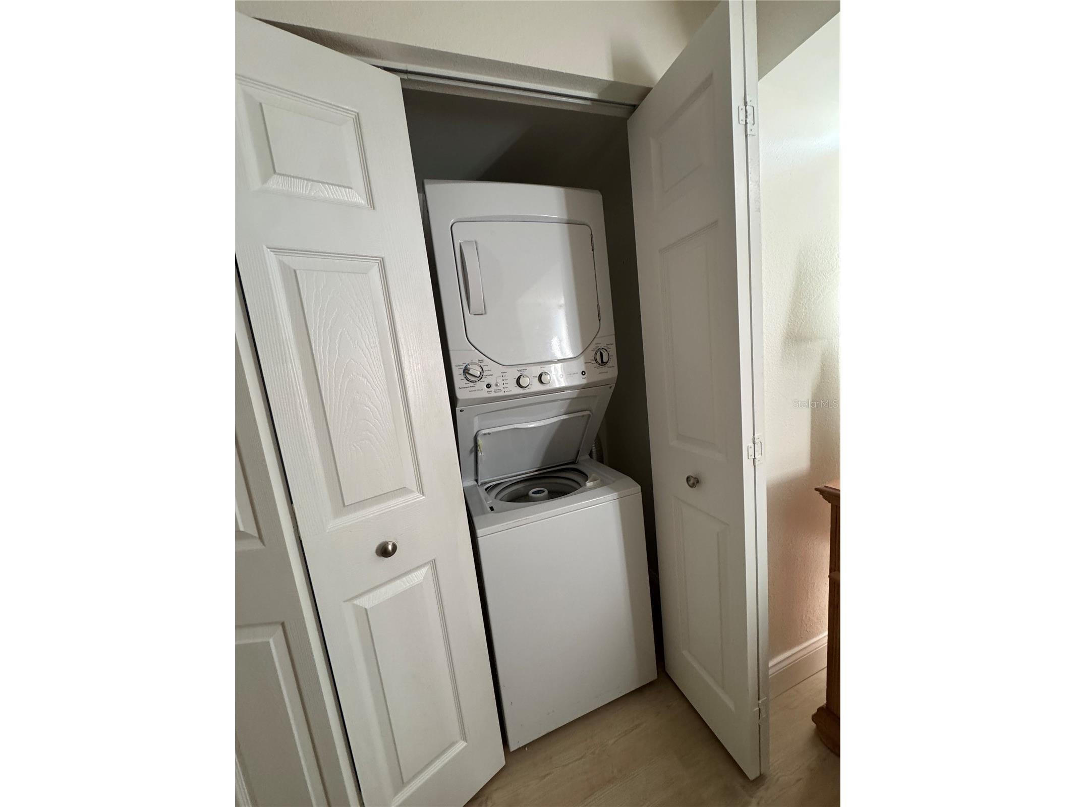 2571 Cyprus Drive #1-202 Palm Harbor FL 34684 - LAKE TARPON AND CANAL TB8409771 image24