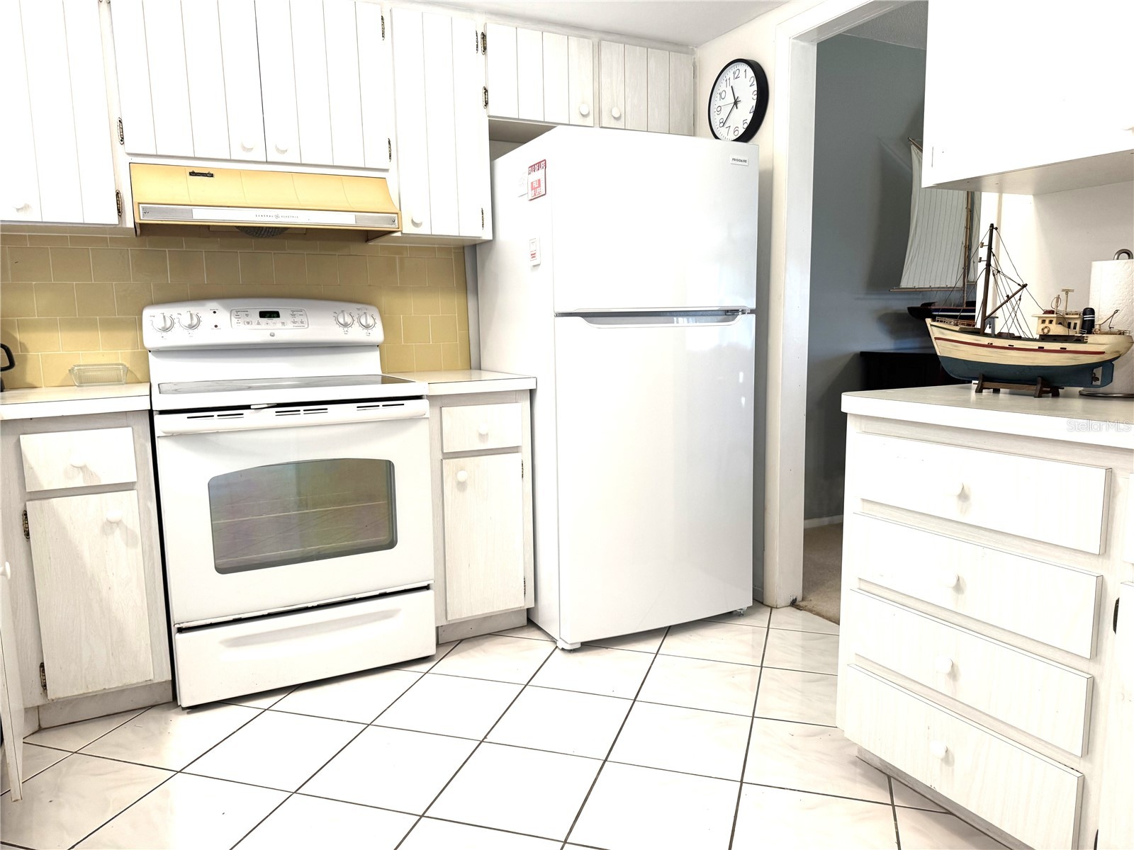 2571 Riverbluff Parkway #V158 Sarasota FL 34231 A4678648 image12